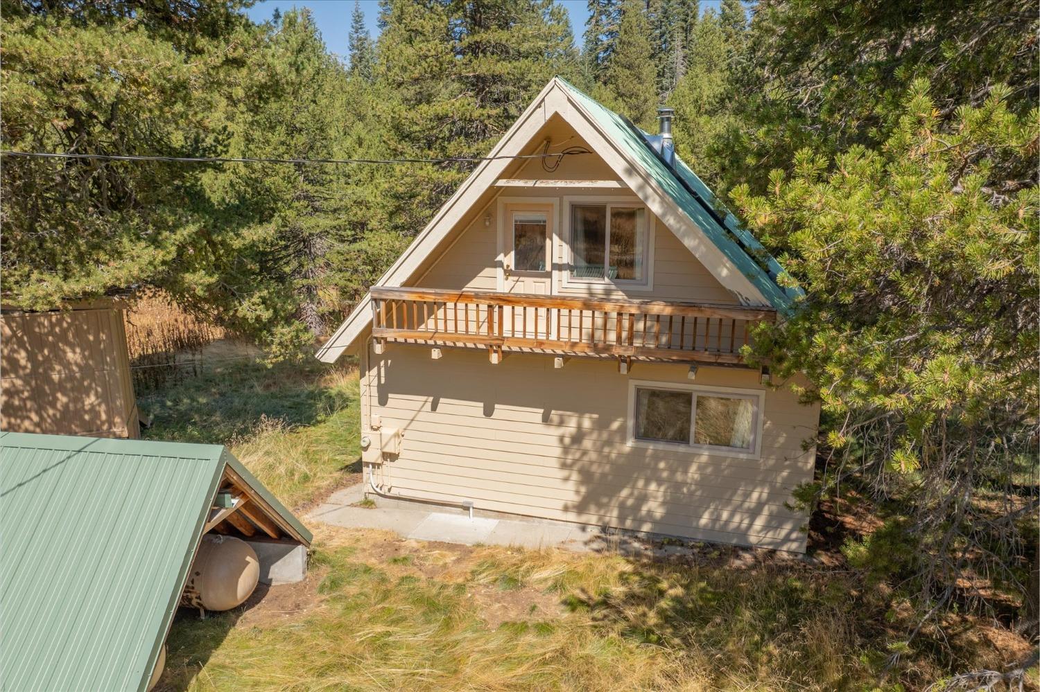 305 Cabbage Patch Log Road