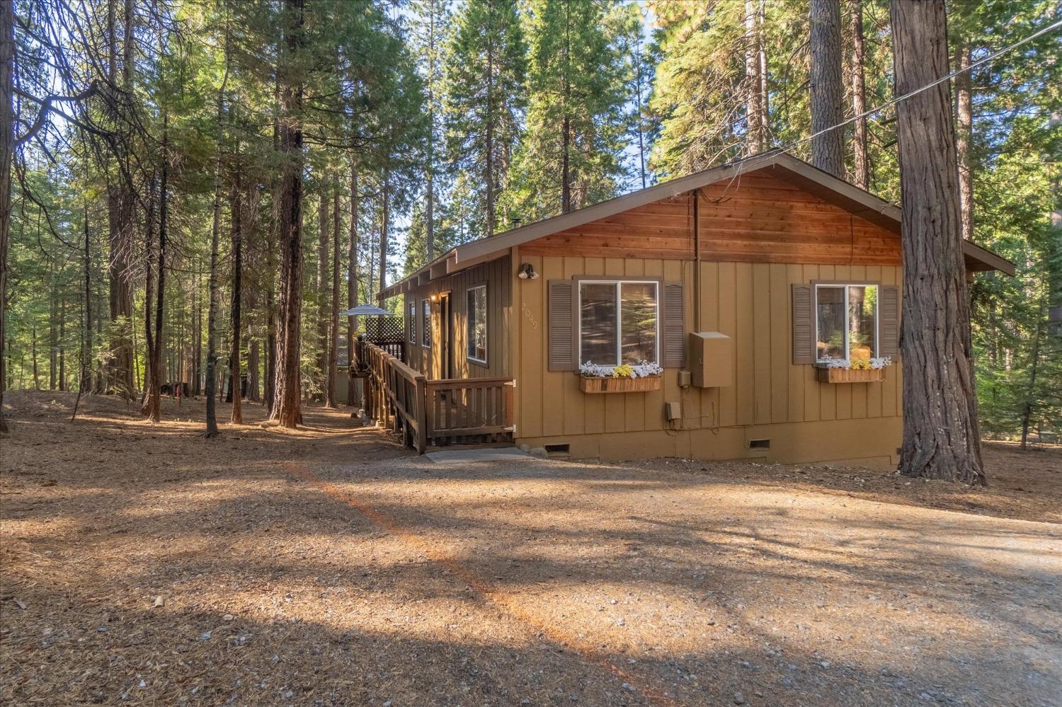2049 S. Sierra View