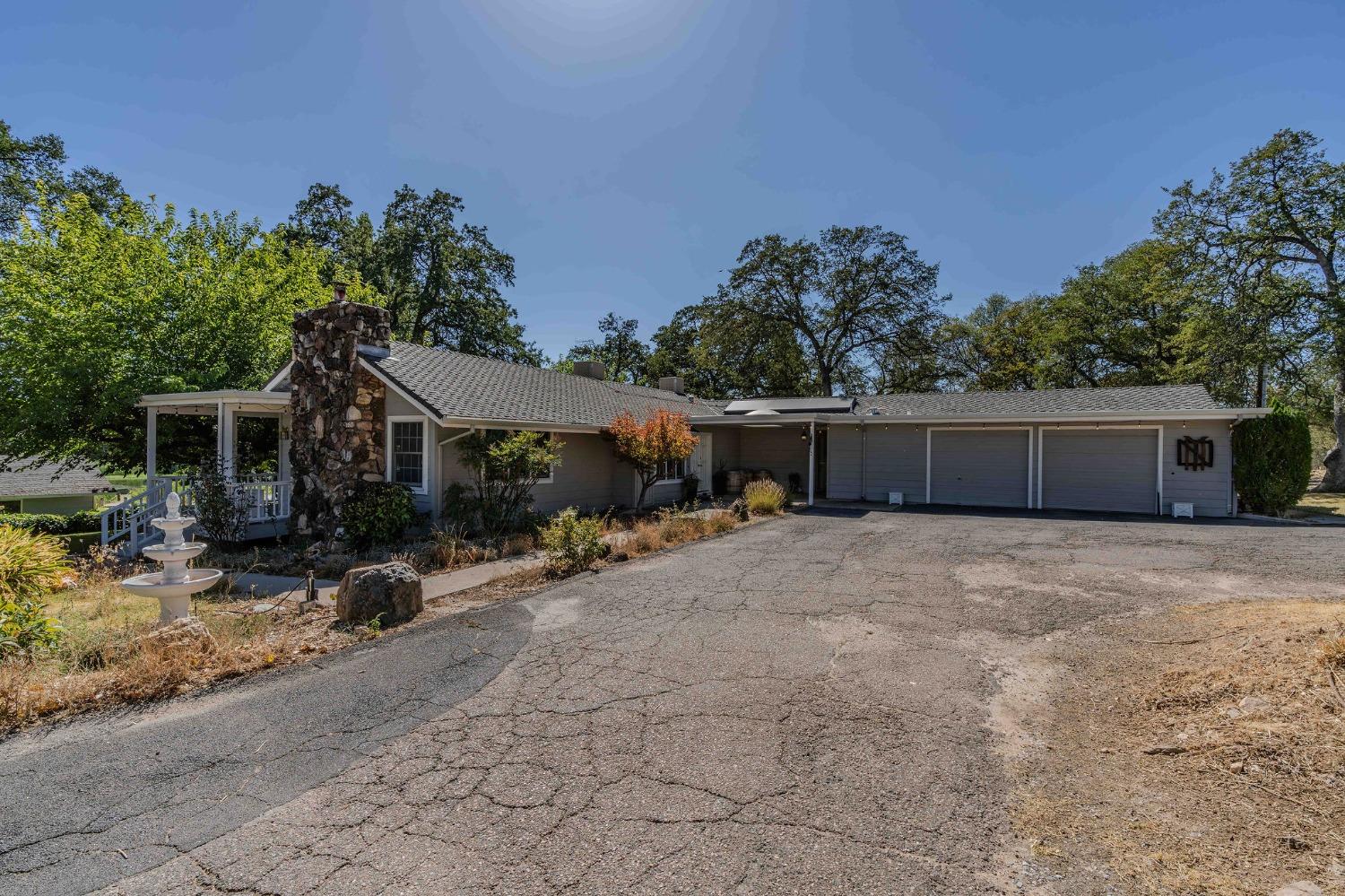 769 Dogtown Road