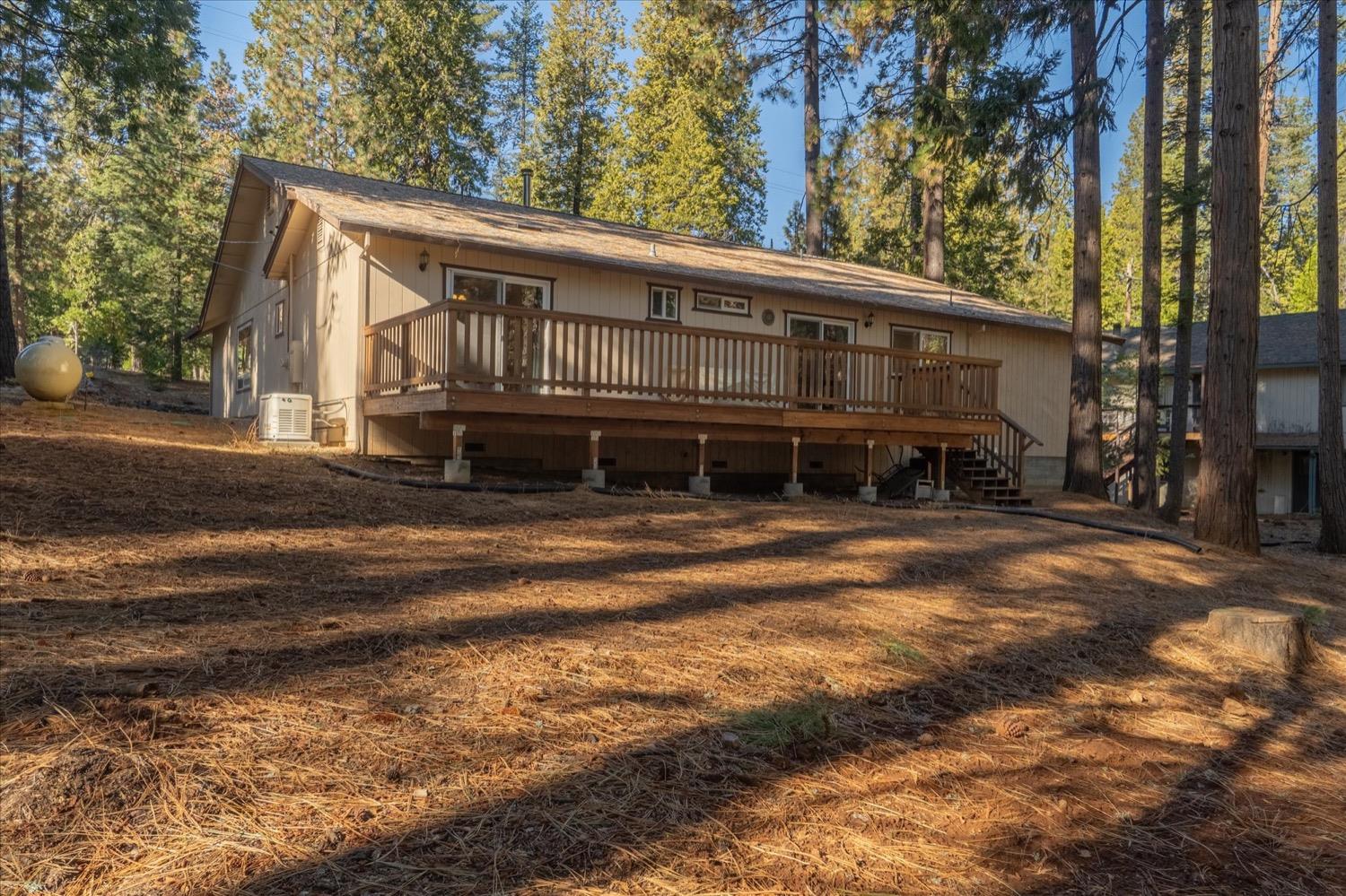 1871 Manzanita Drive