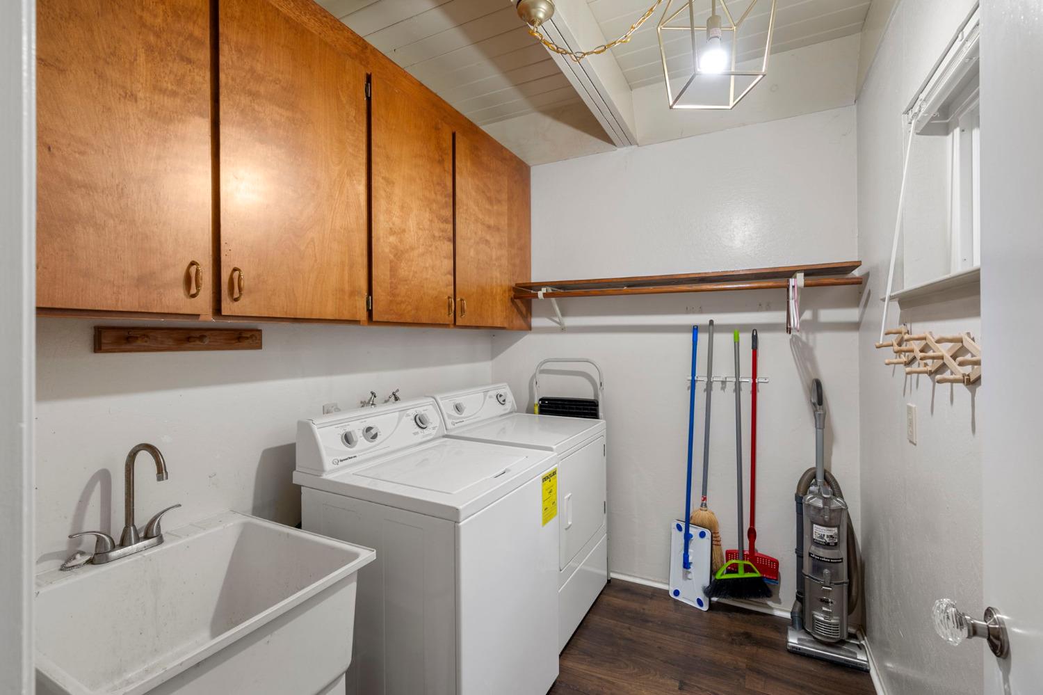 5311 Hokan Circle