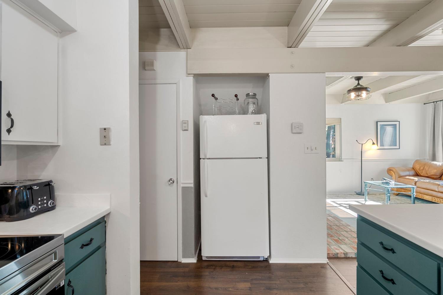 5311 Hokan Circle
