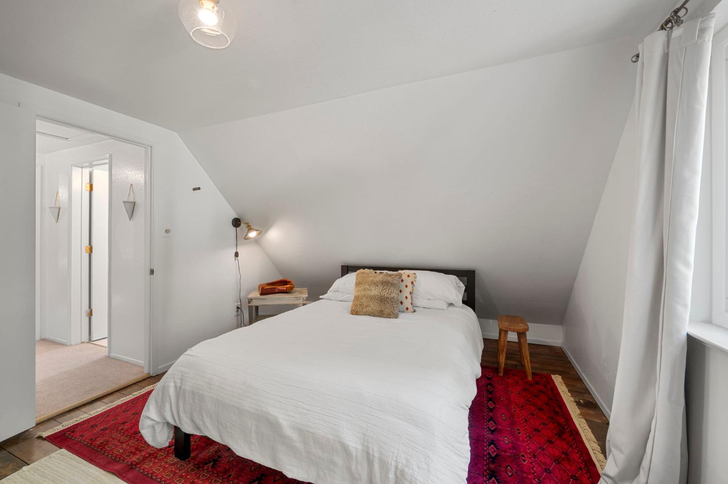 5311 Hokan Circle