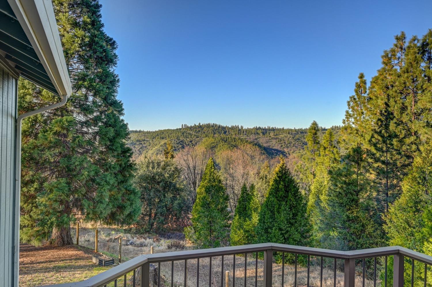 3789 Sunset Heights Road