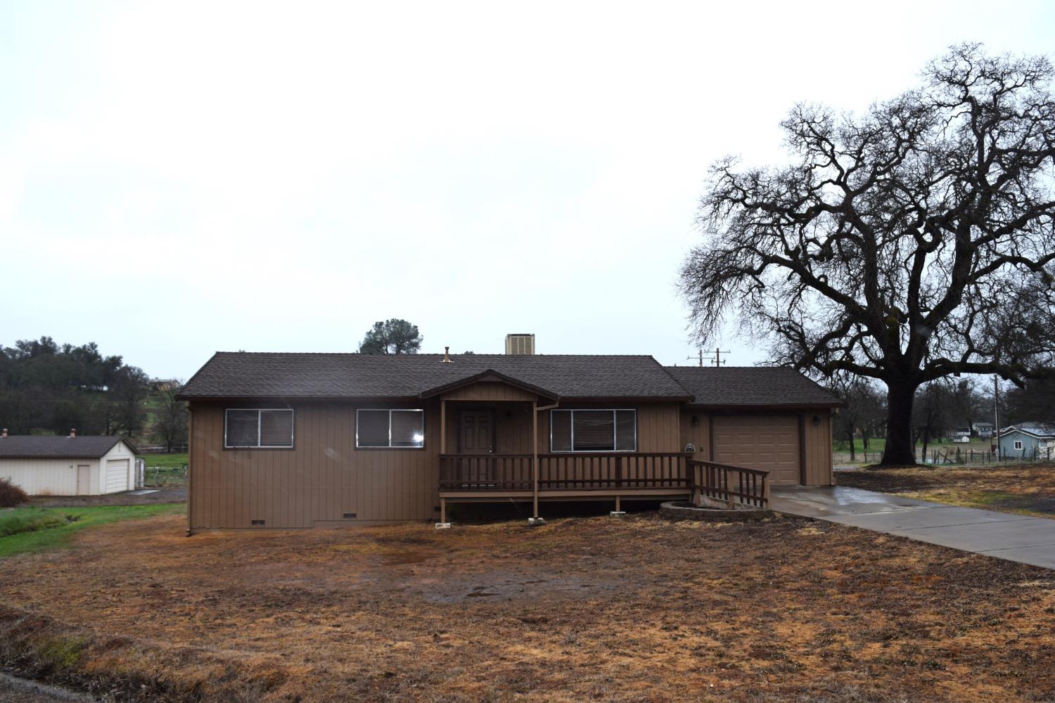 812 Feather Drive