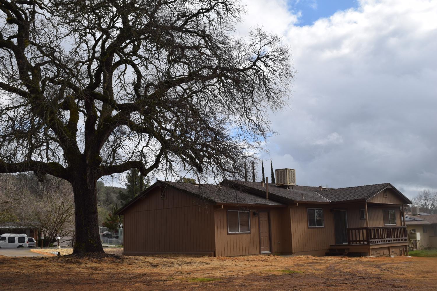 812 Feather Drive