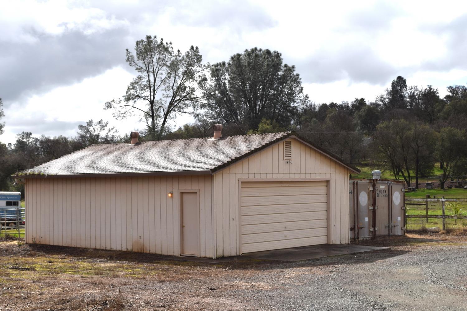 812 Feather Drive