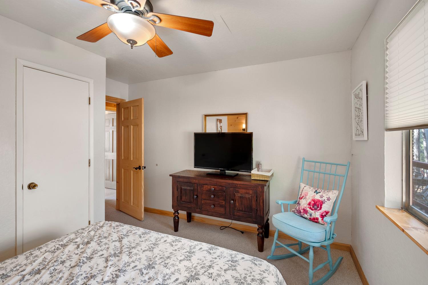 2958 Fairway Drive 2930