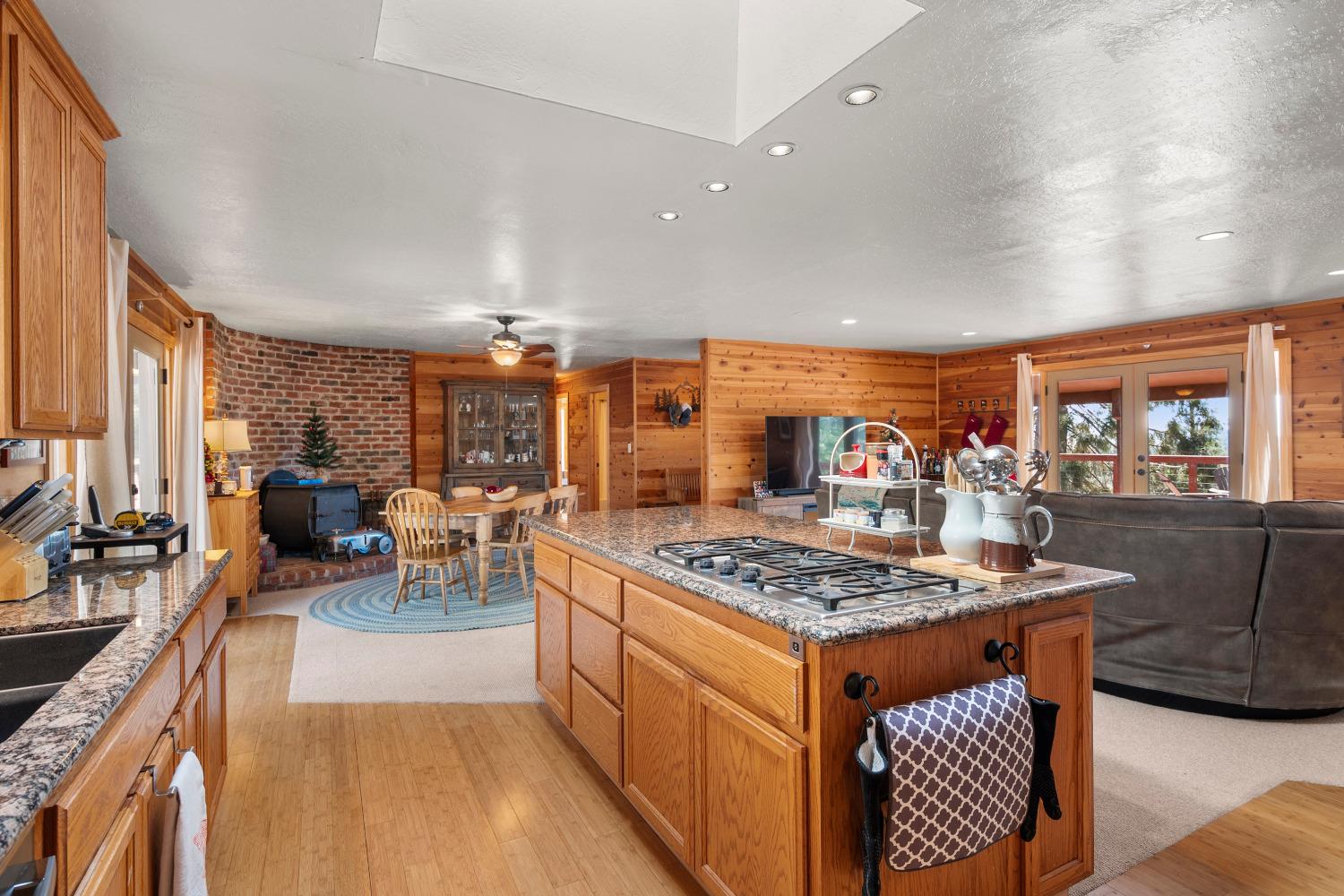 2958 Fairway Drive 2930