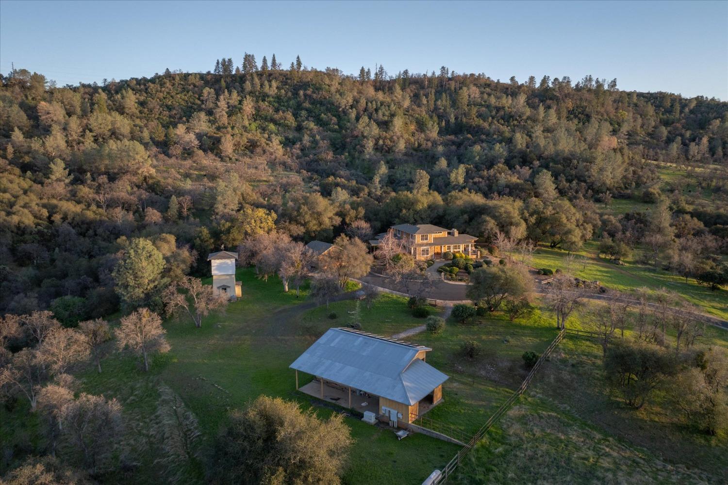 1500 Vineyard Terrace