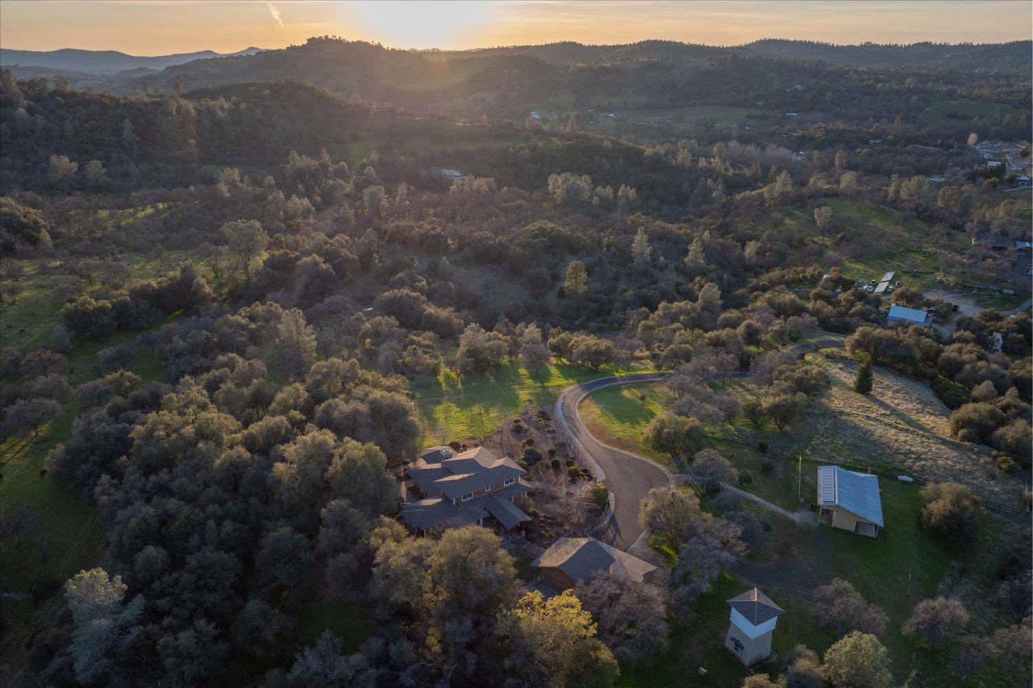 1500 Vineyard Terrace