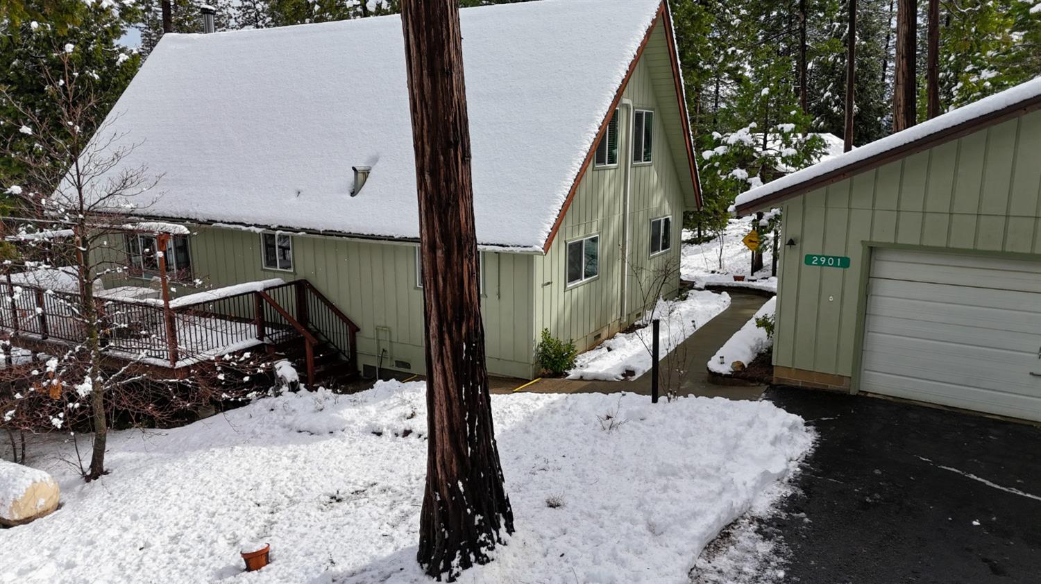 2901 Flume Court