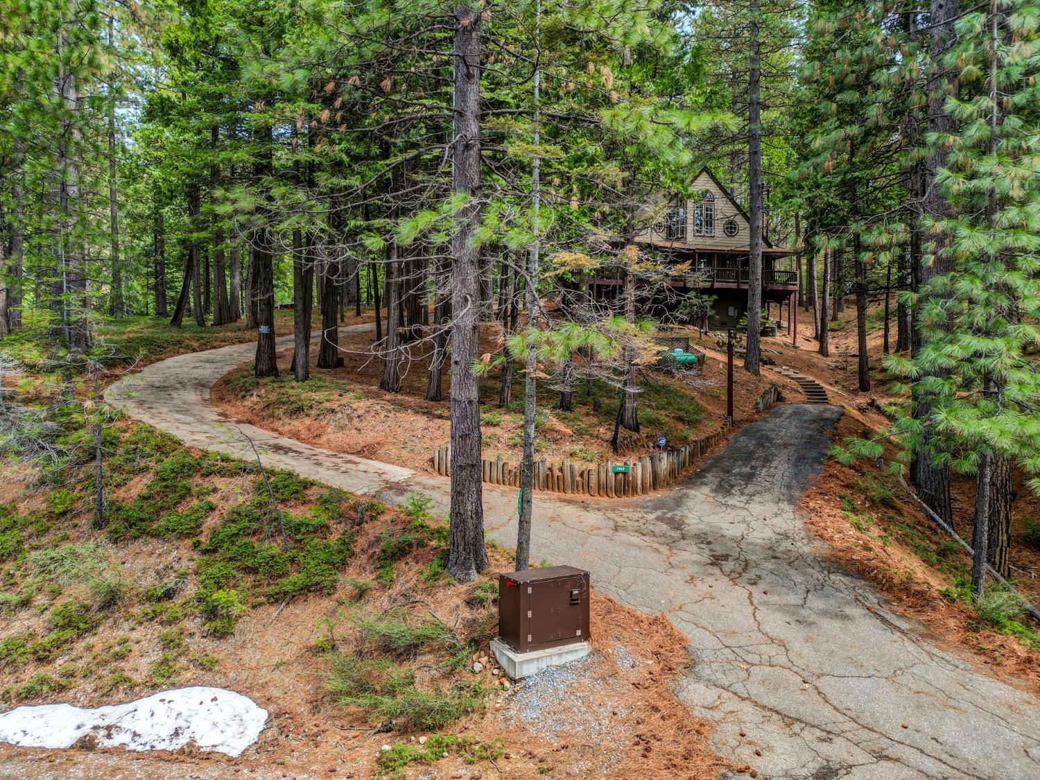 2060 Baywood View