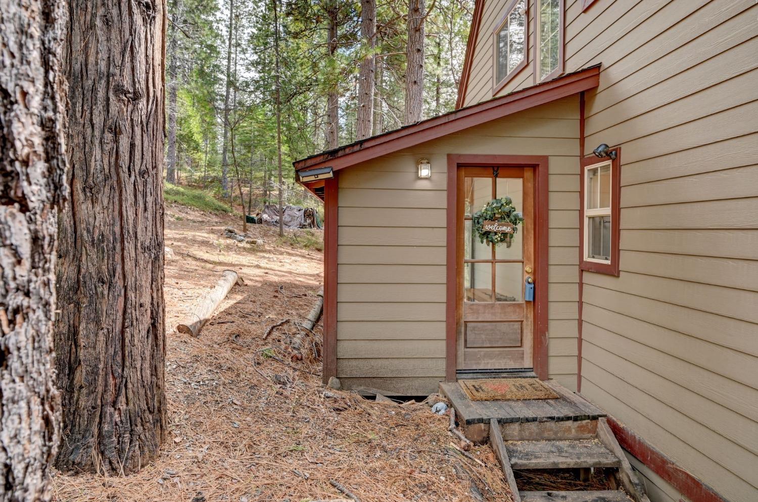 2060 Baywood View