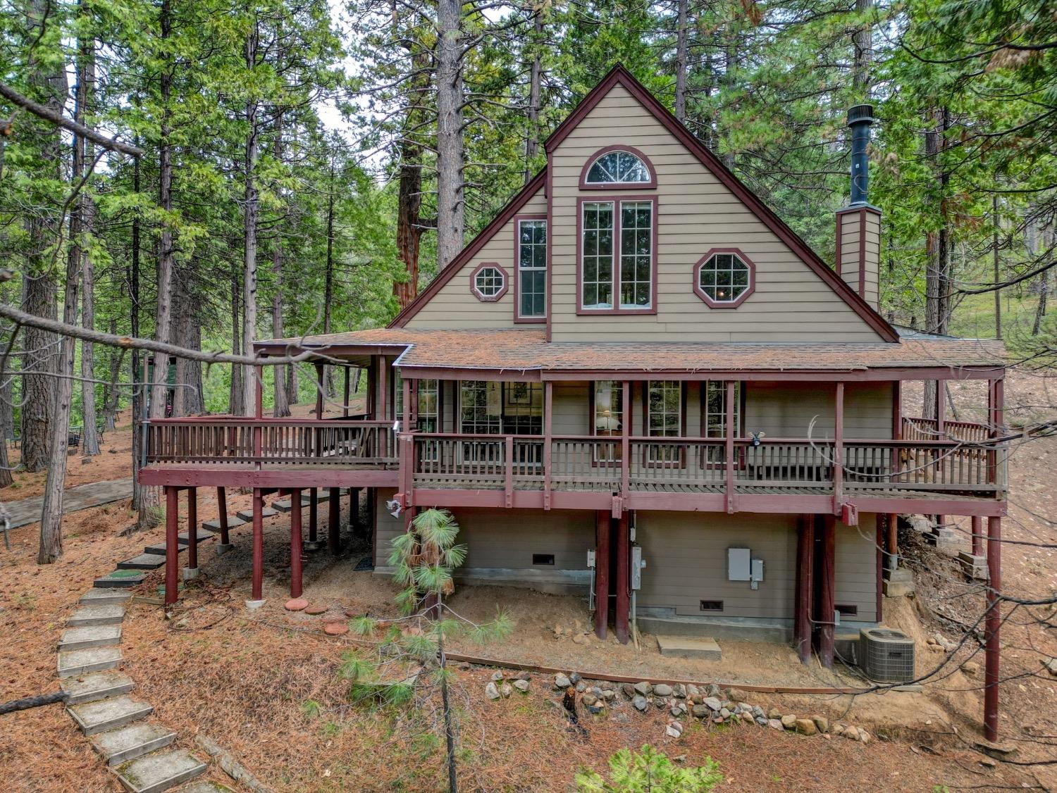 2060 Baywood View