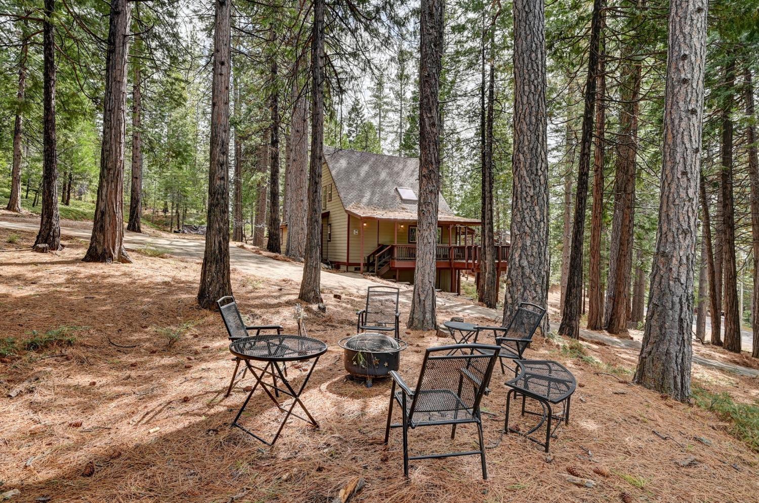2060 Baywood View