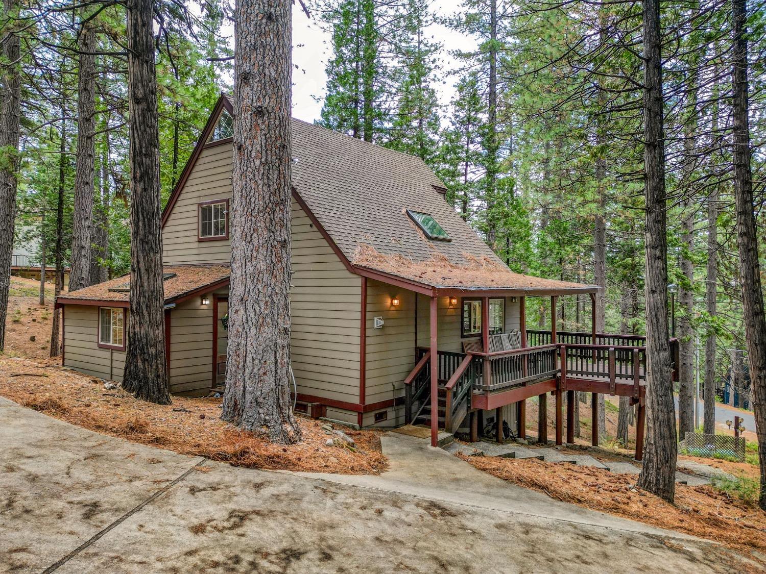 2060 Baywood View