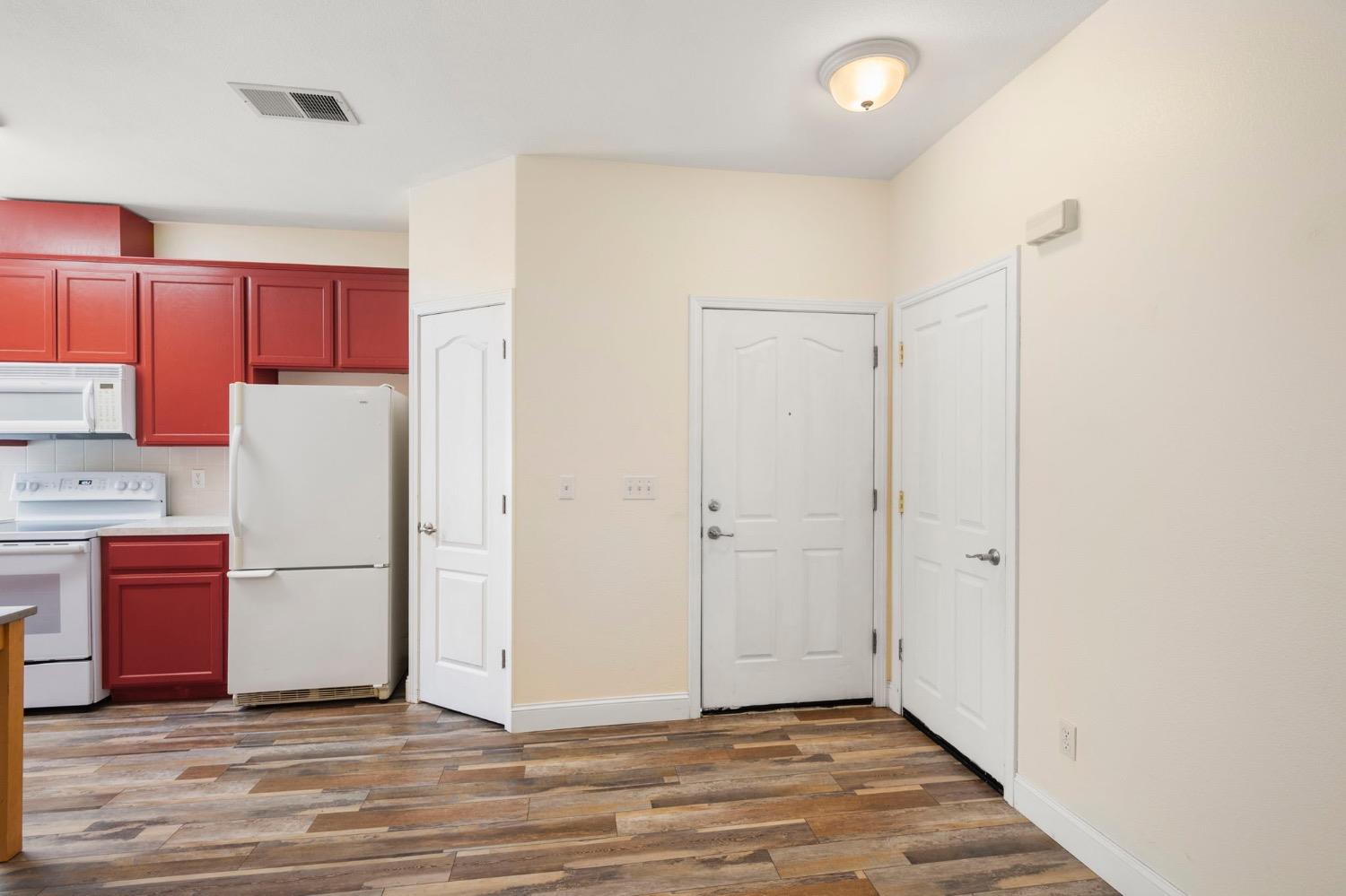 1255 Annalee Drive