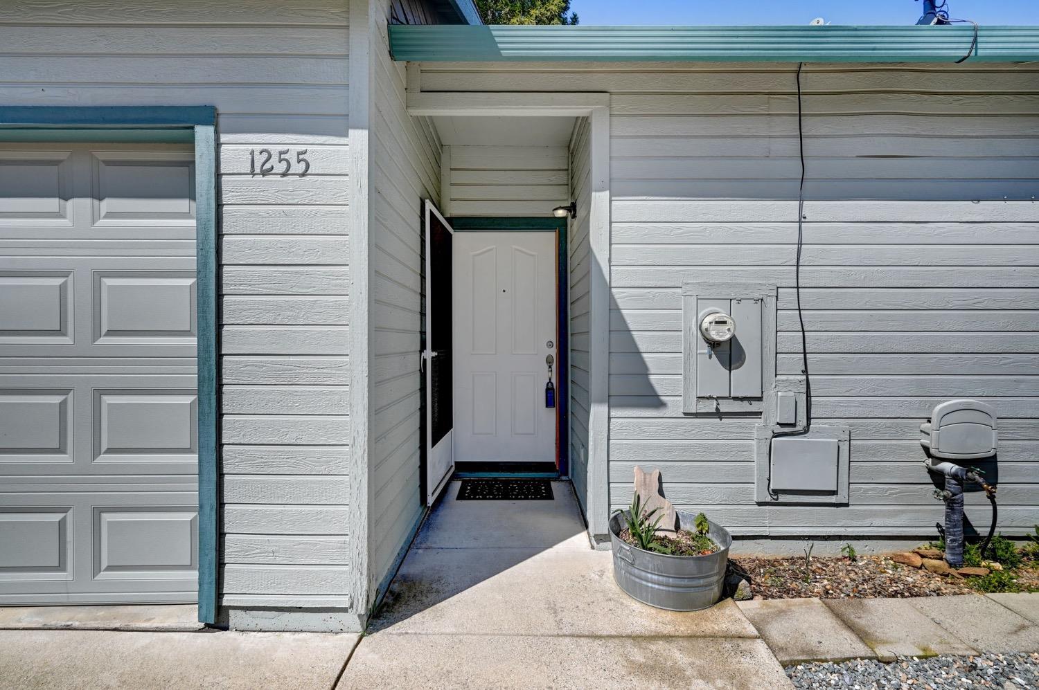 1255 Annalee Drive