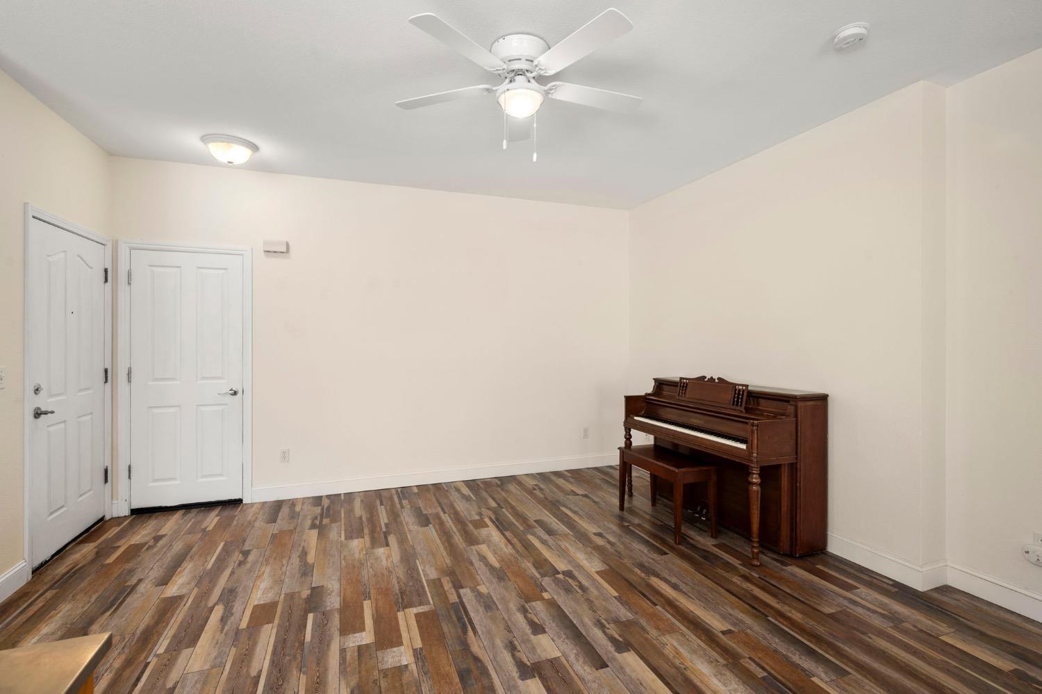 1255 Annalee Drive