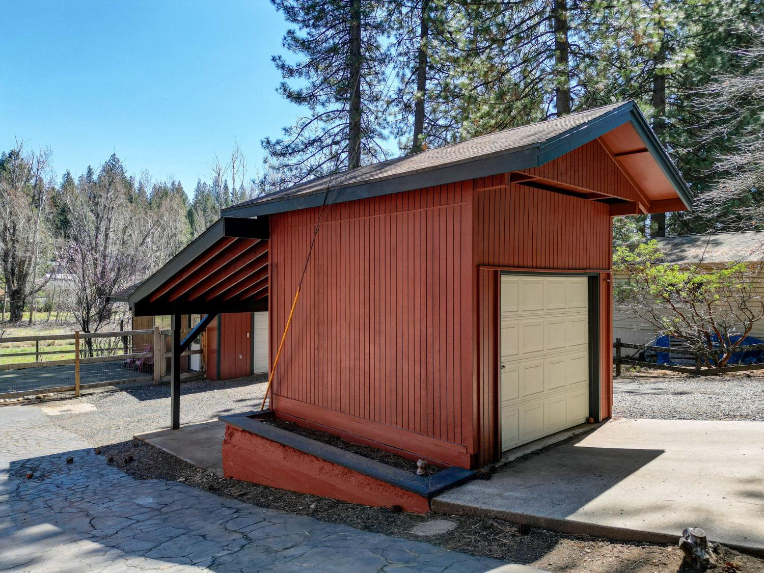 1933 Pine Drive