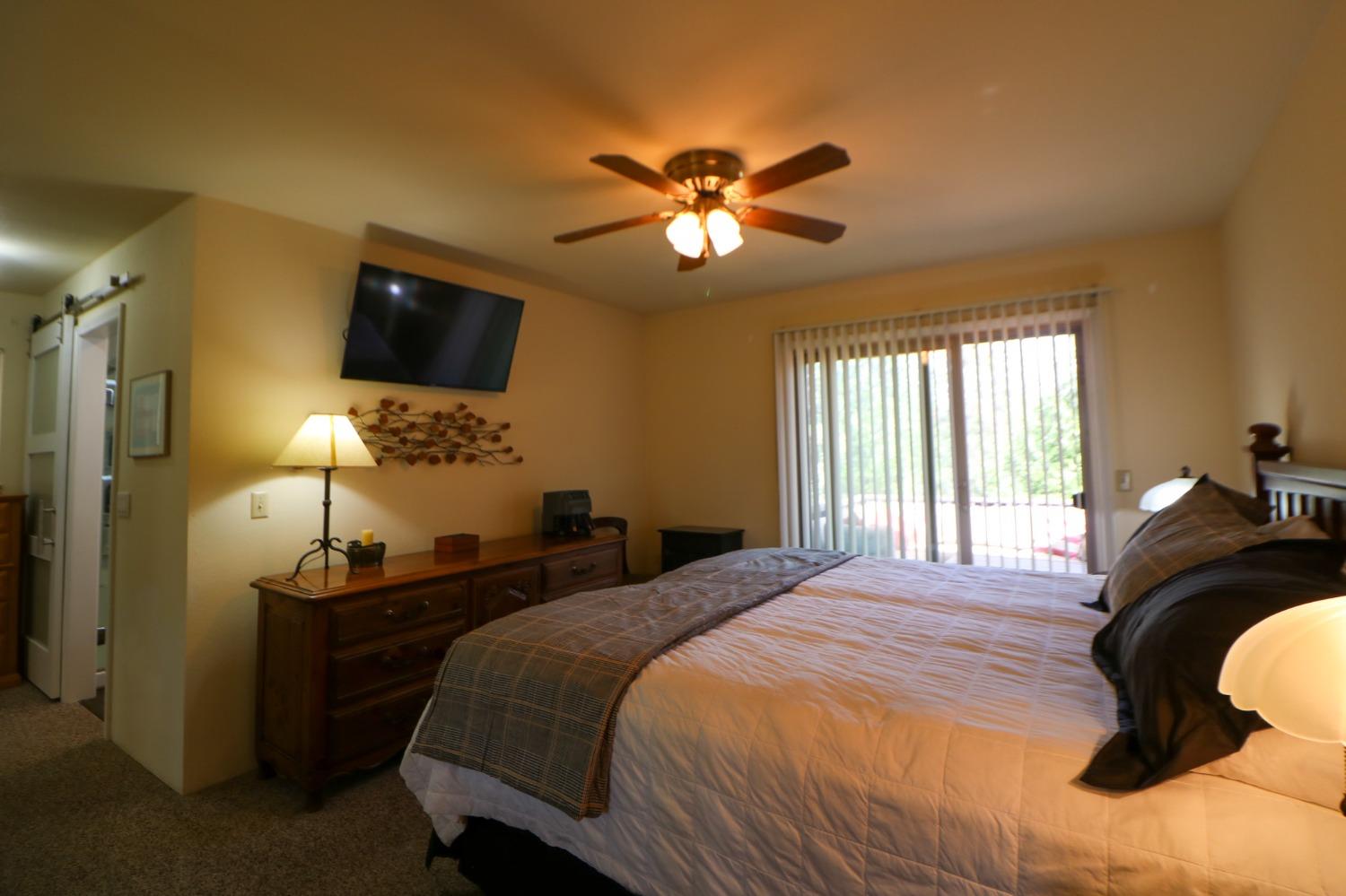 2051 Georgeann Drive