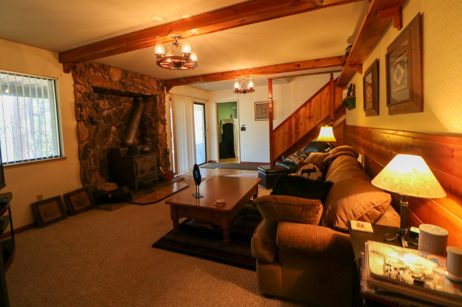 2051 Georgeann Drive