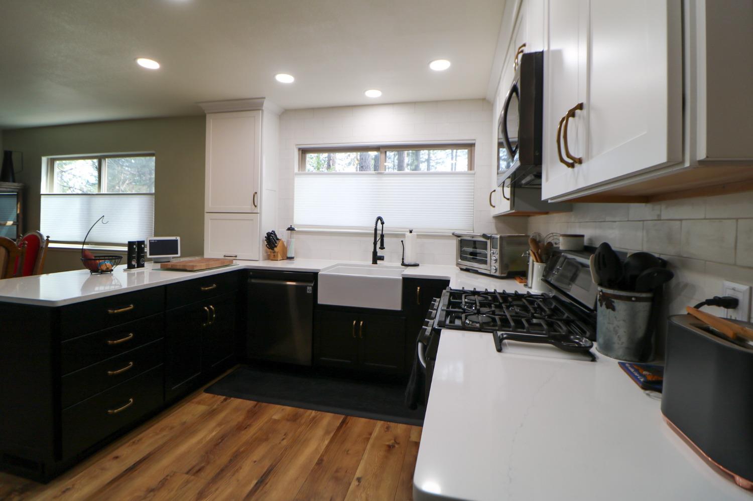 2051 Georgeann Drive