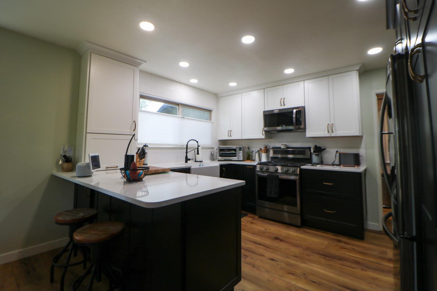2051 Georgeann Drive