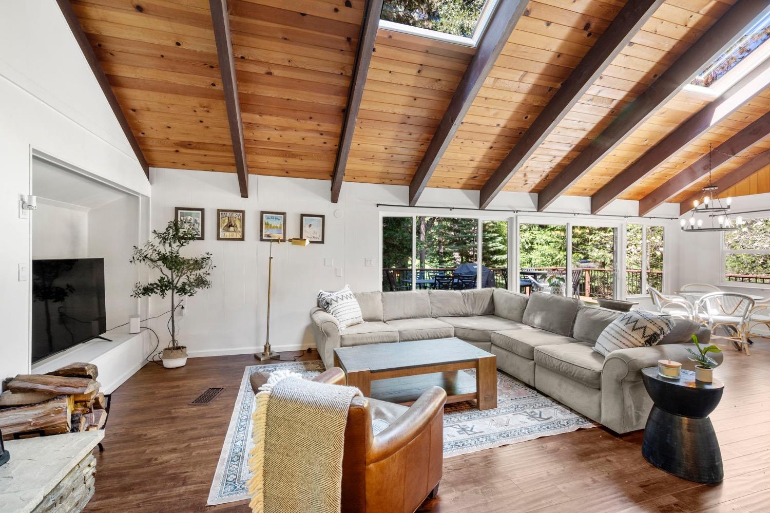 1148 Brae Burn Drive