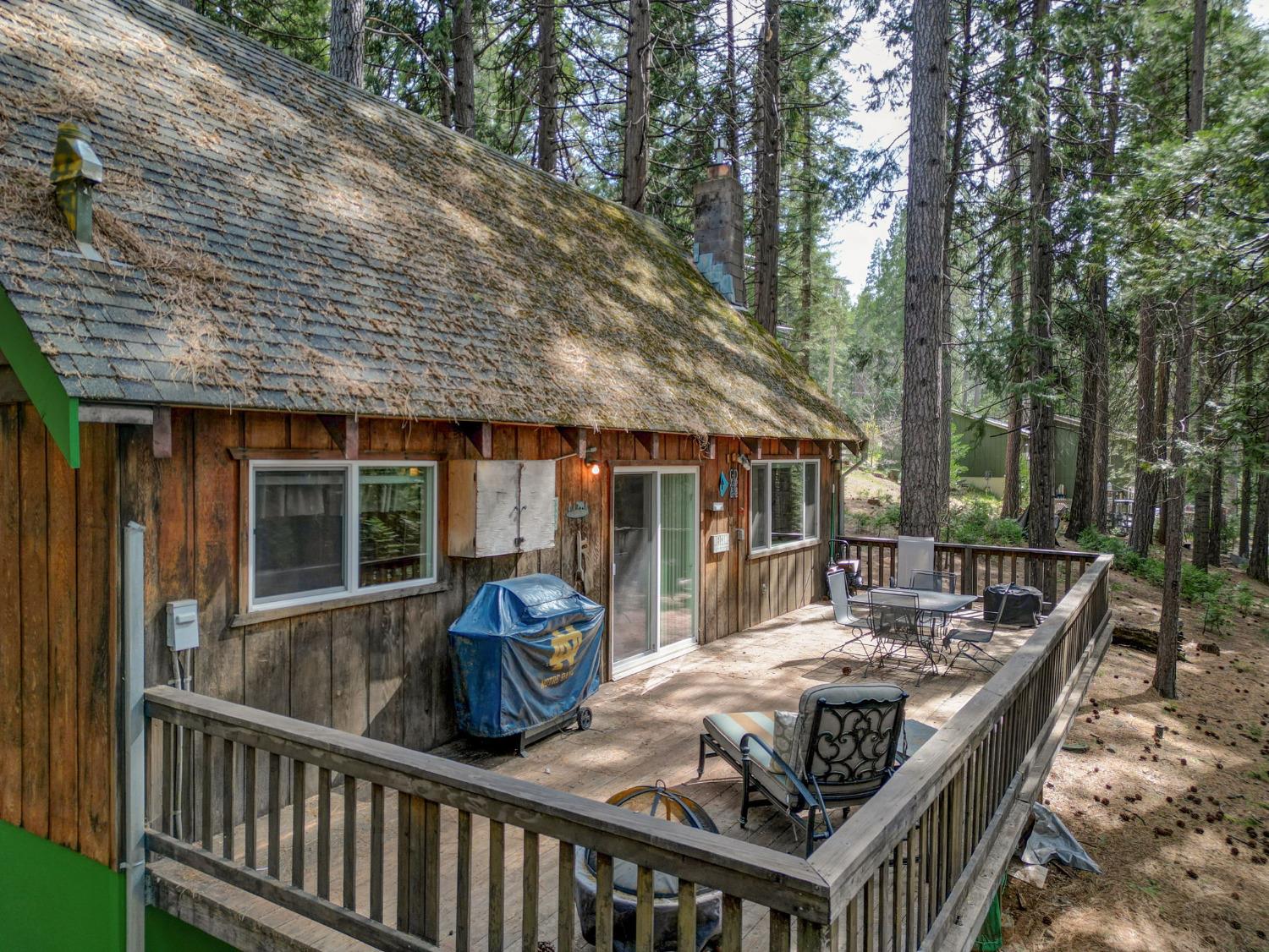 3036 Pine Lake Drive