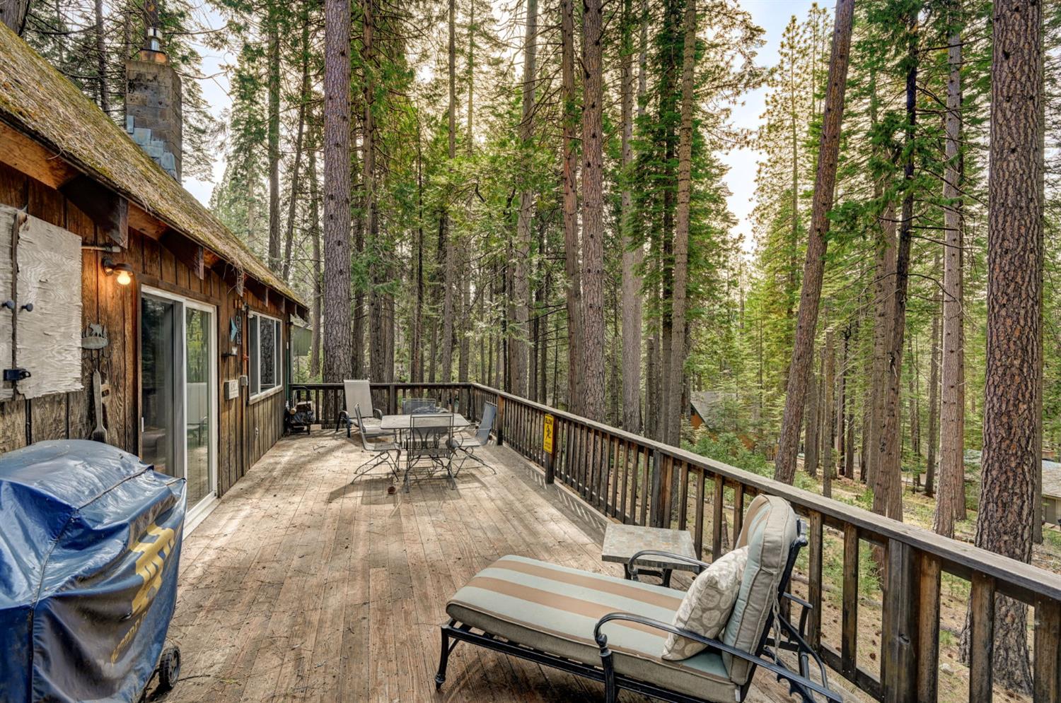 3036 Pine Lake Drive