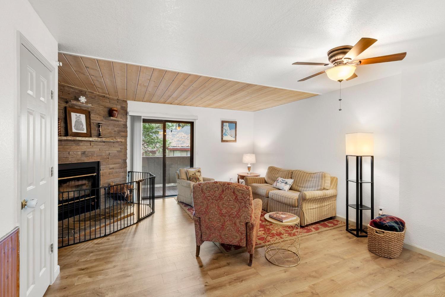 1006 Manuel Road