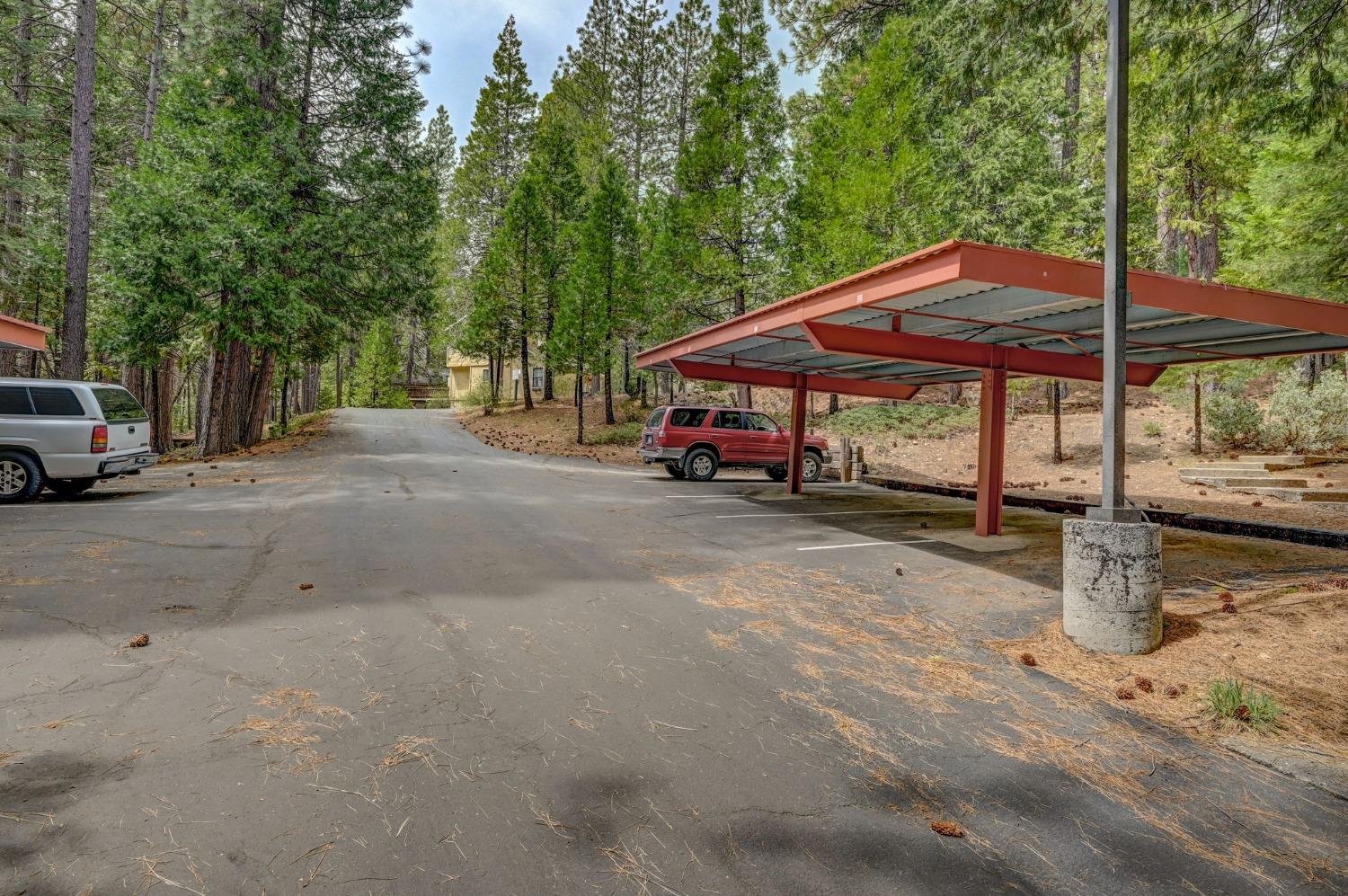 1006 Manuel Road