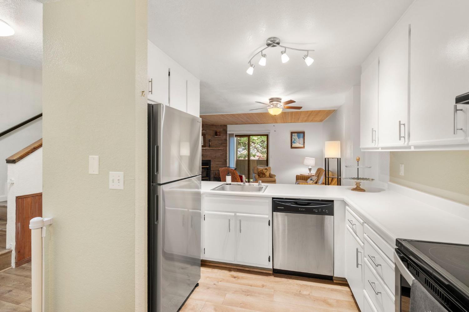 1006 Manuel Road