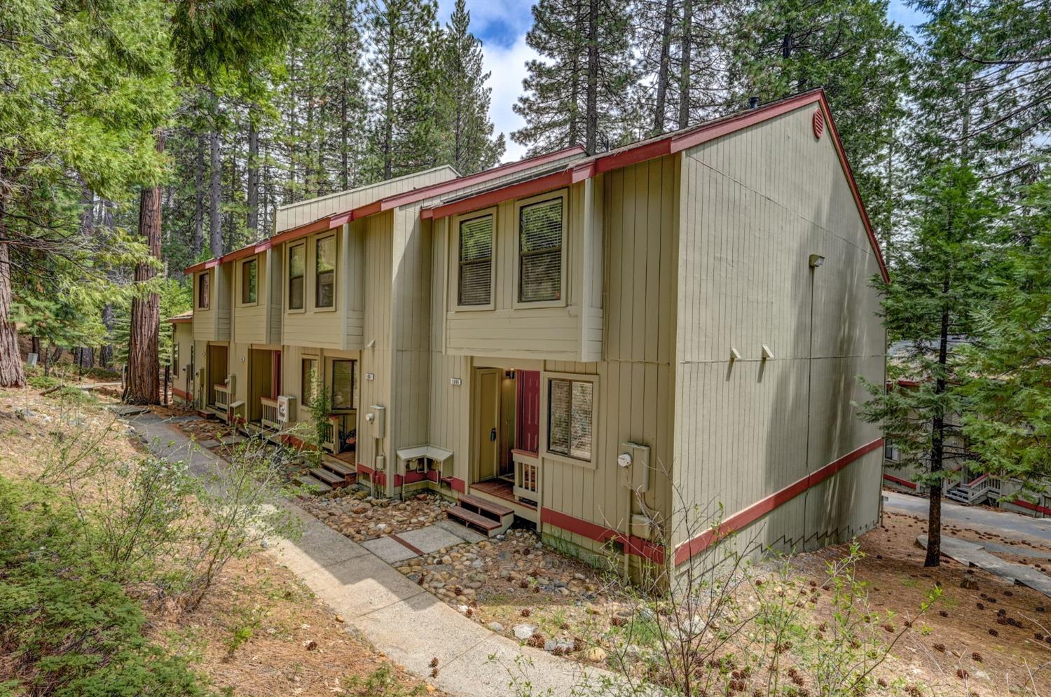 1006 Manuel Road