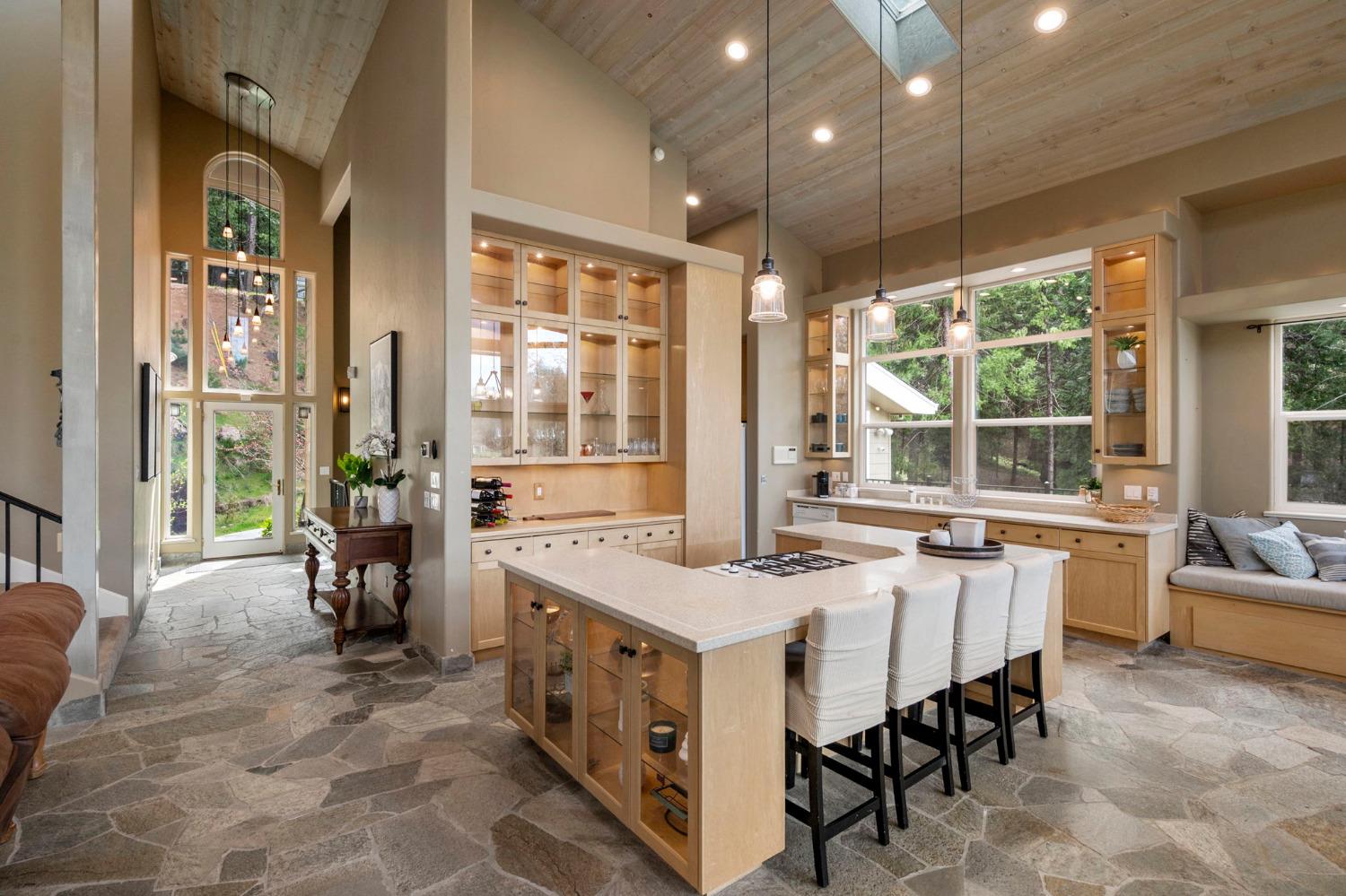 1236 Brae Burn Drive