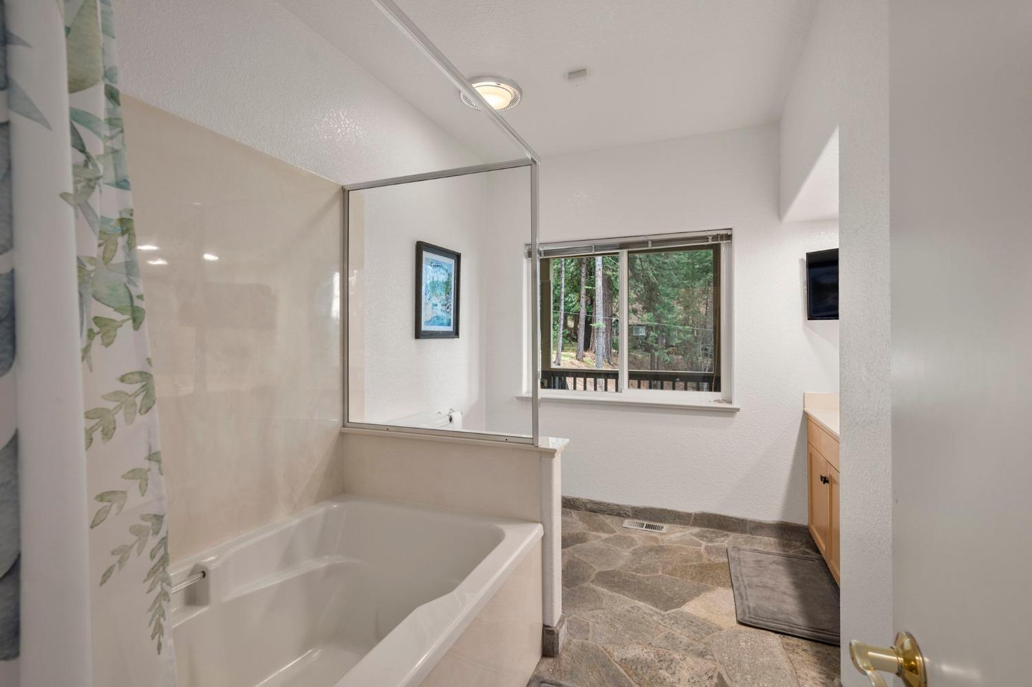 1236 Brae Burn Drive