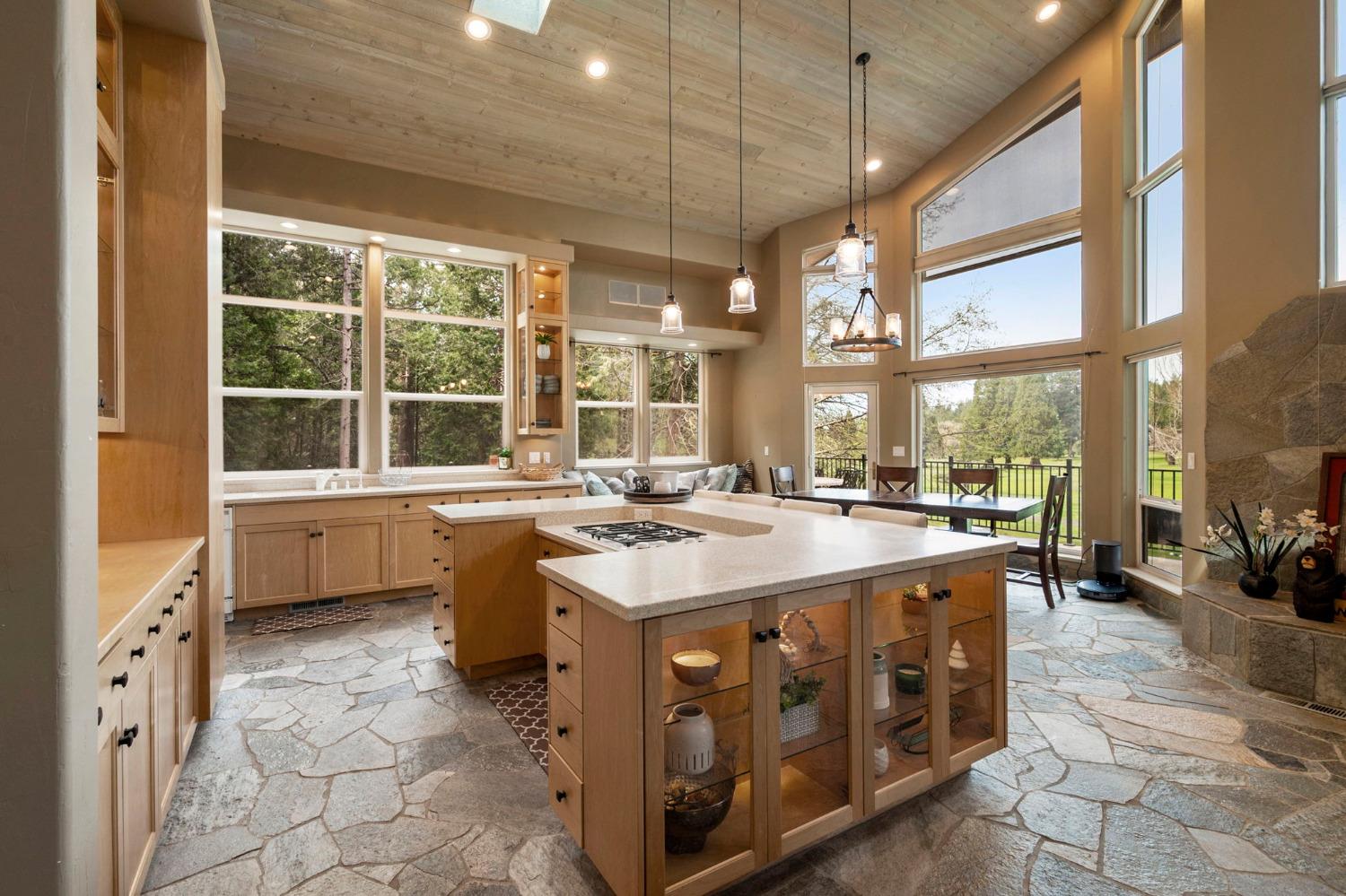 1236 Brae Burn Drive
