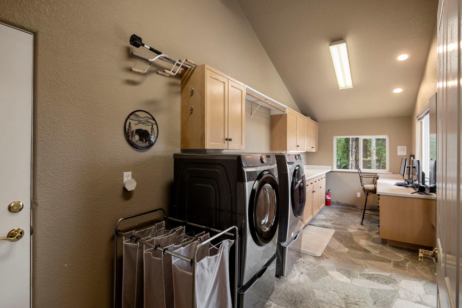 1236 Brae Burn Drive
