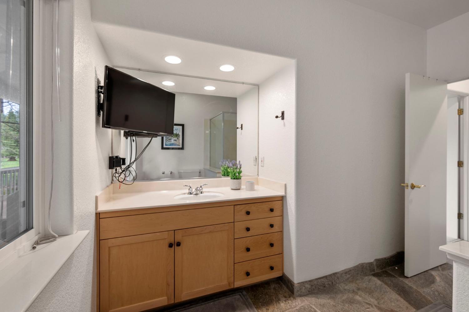 1236 Brae Burn Drive