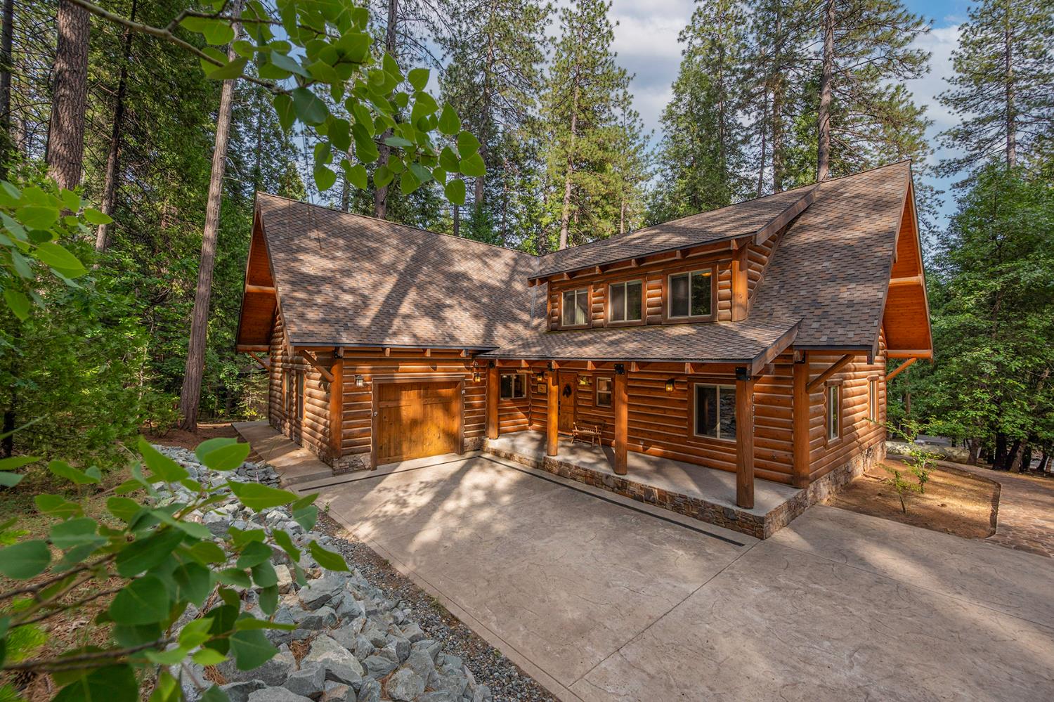 1371 Shannon Way