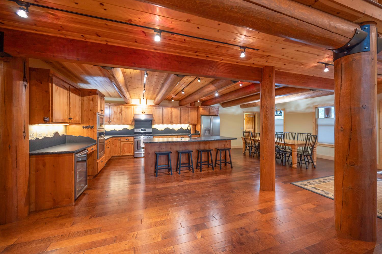 1371 Shannon Way