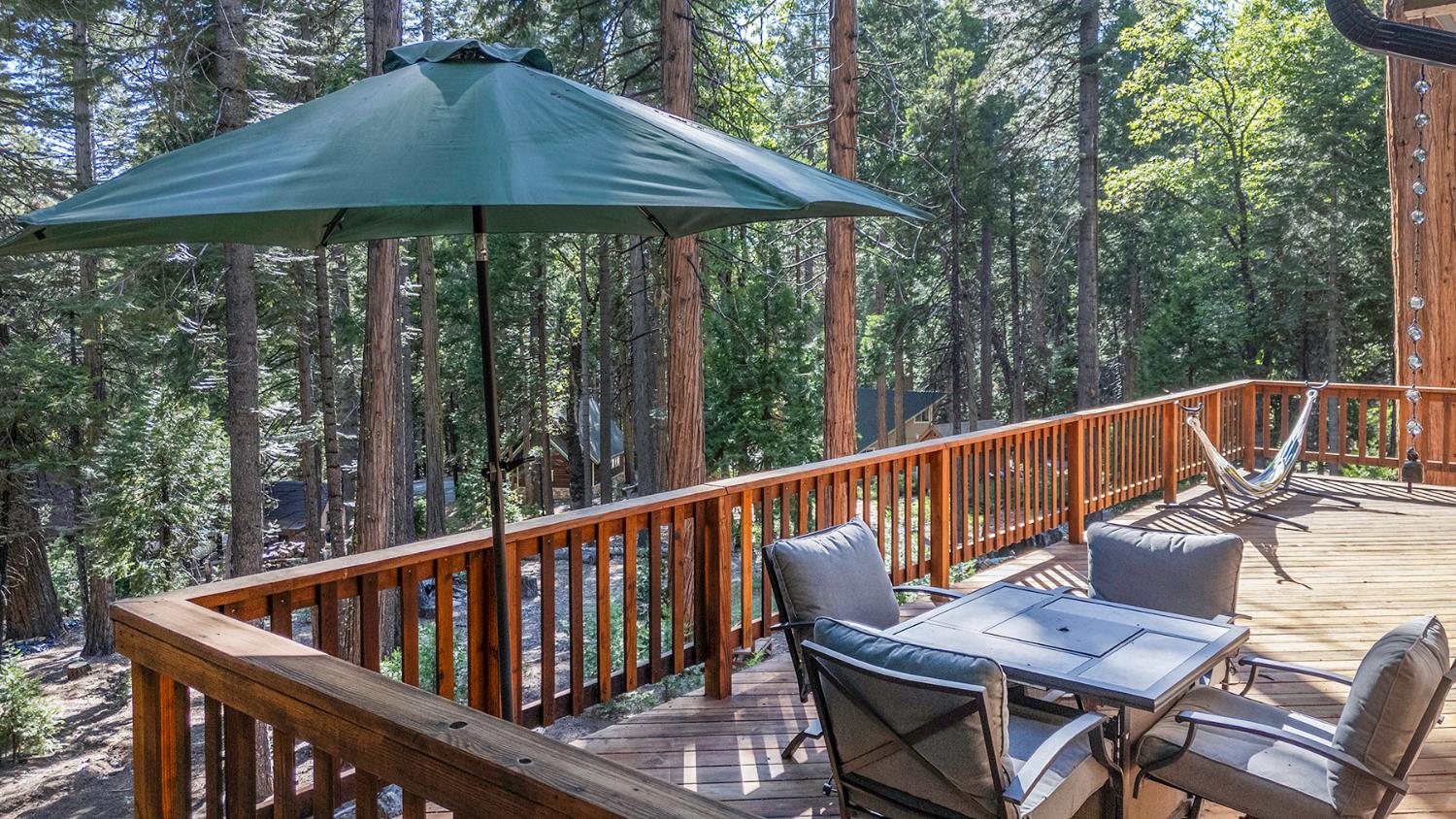 3413 Shoshone Drive