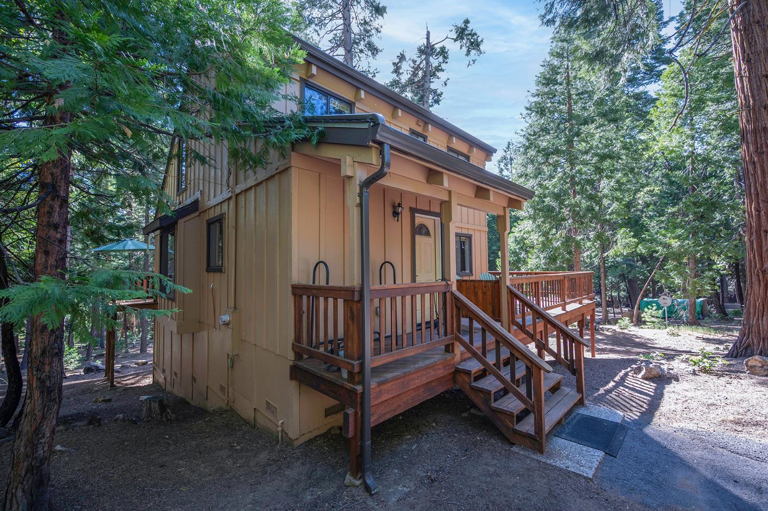 3413 Shoshone Drive