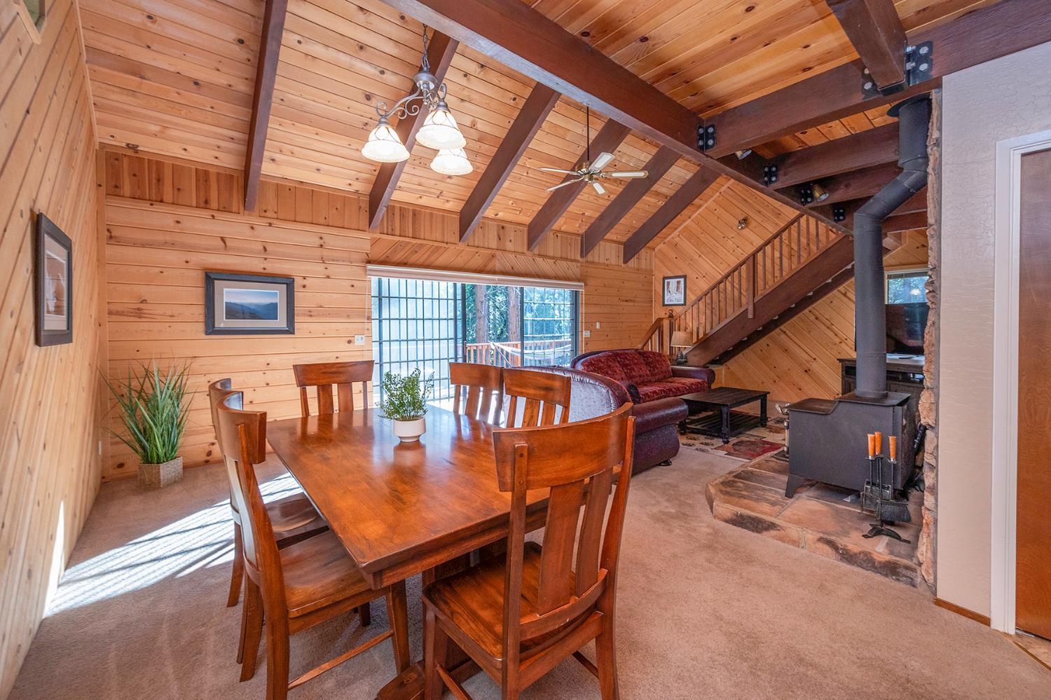 3413 Shoshone Drive