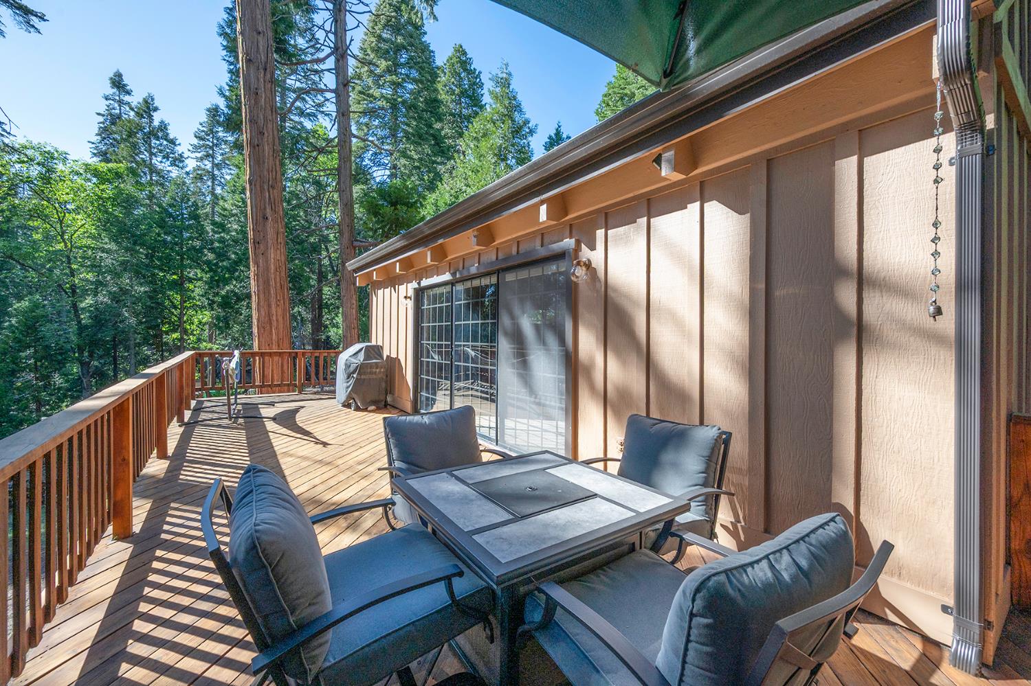 3413 Shoshone Drive