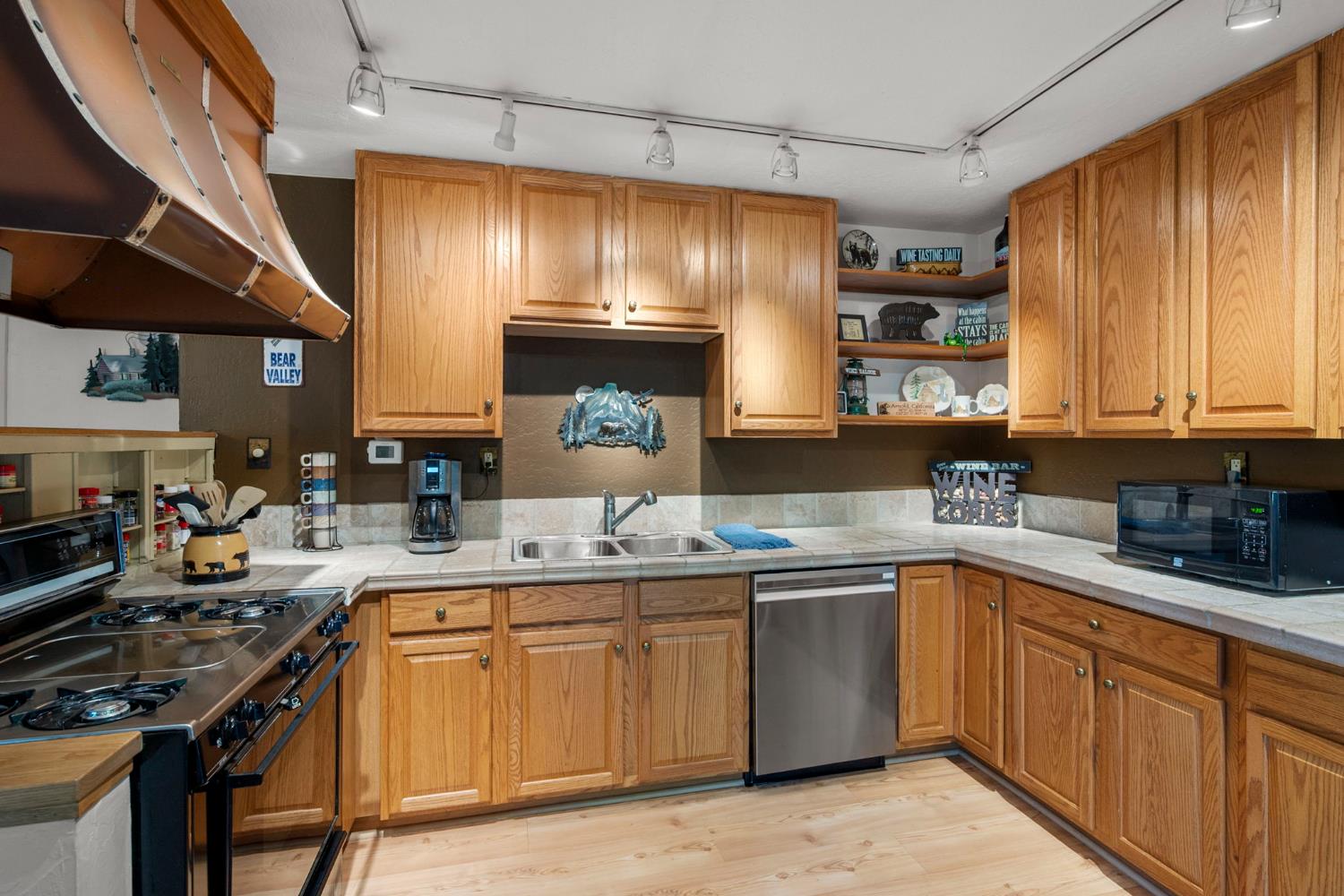 1771 Tamarack Drive