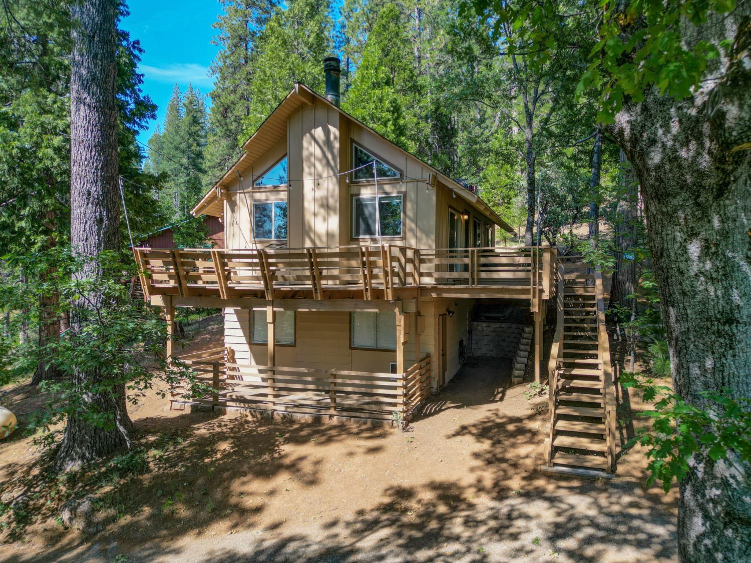 1771 Tamarack Drive