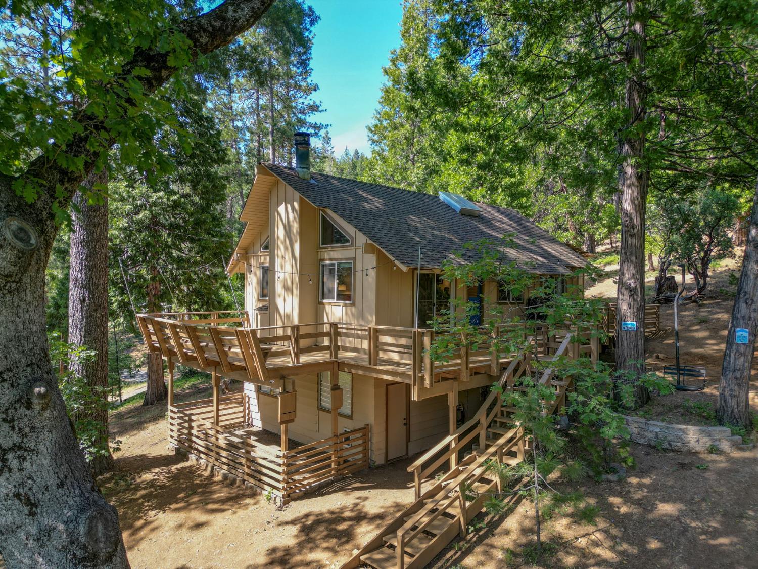 1771 Tamarack Drive